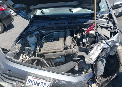 2017 Volkswagen Jetta 1.4T Se from USA, damaged, VIN 3VWDB7AJ7HM355636